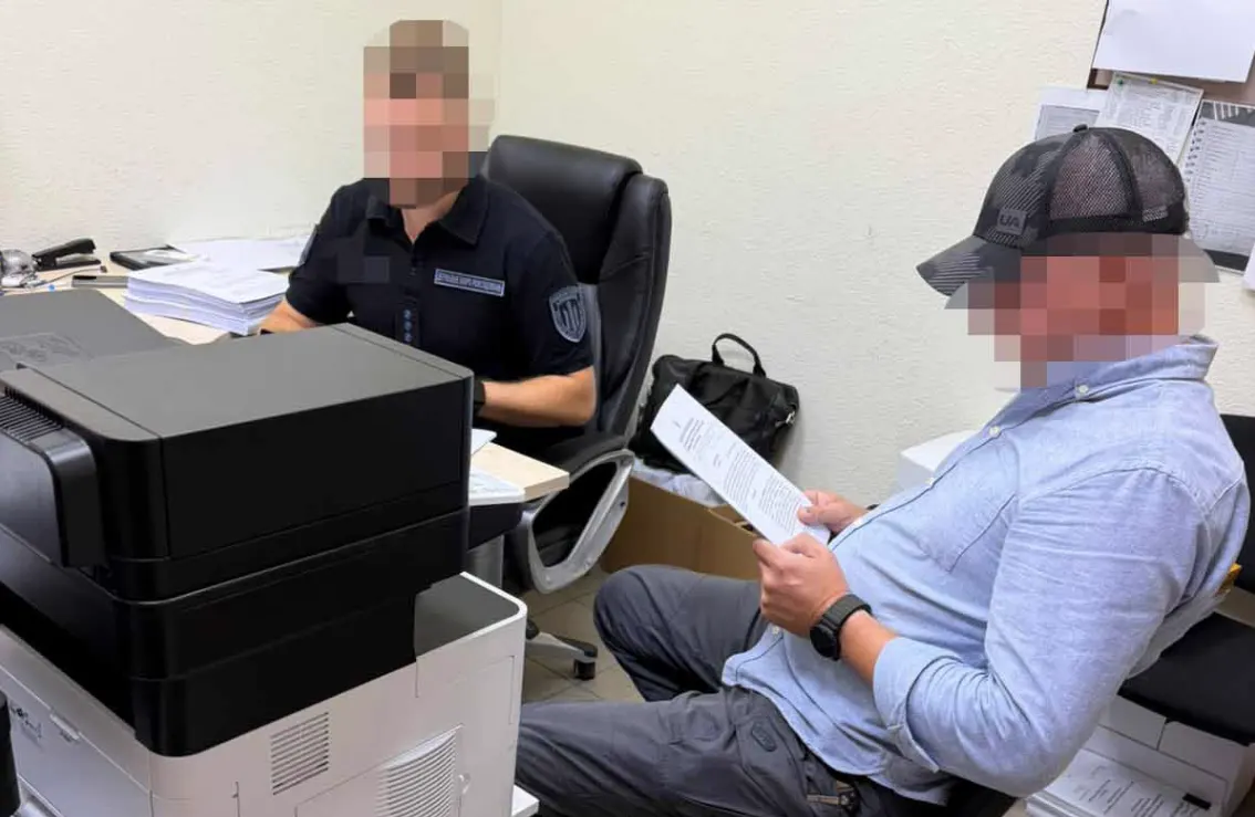На Донеччині начальника штабу підозрюють у незаконних виплатах на 2,4 млн грн