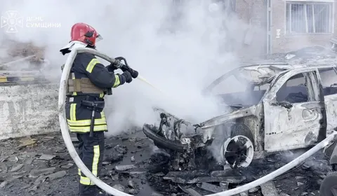 Удар FPV-дрона по авто на Сумщині: загинули четверо людей