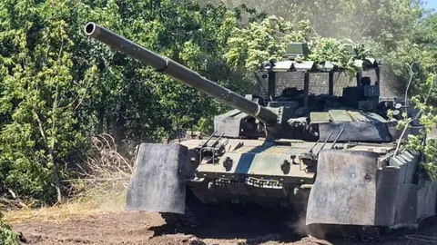«Арена-М» вперше спрацювала у бою: РФ застосувала Т-72Б3А проти FPV