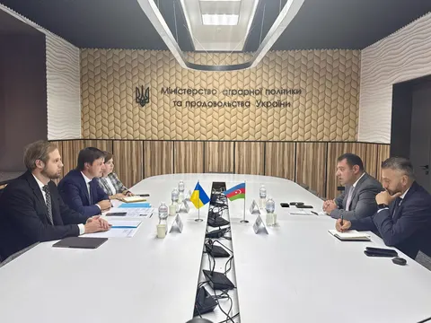 Азербайджан пропонує Україні нові шляхи для експорту агропродукції