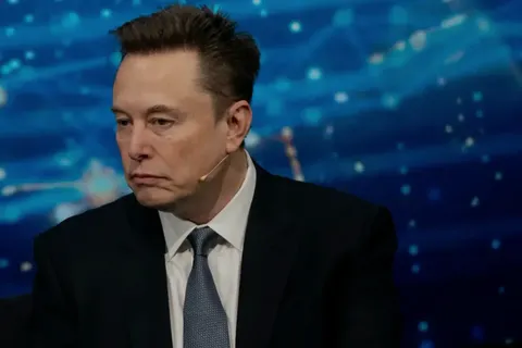 Маск заблокував використання Starlink для ударів по російських пускових установках