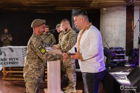 У Дніпрі нагородили бійців 152-ї єгерської бригади до третьої річниці формування