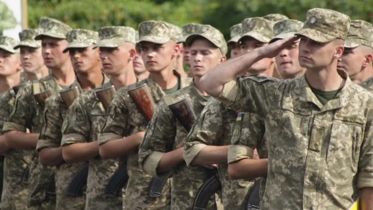 Міноборони: військові з медичними обмеженнями можуть укладати нові контракти