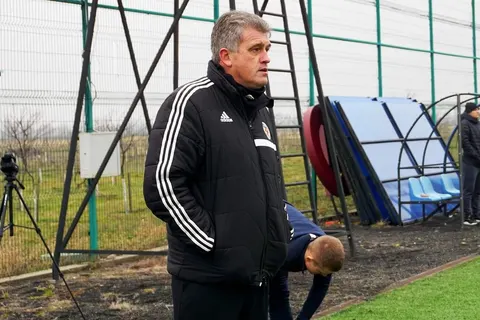 Екстренер «Динамо» отримав штраф за російську мову на тренуваннях