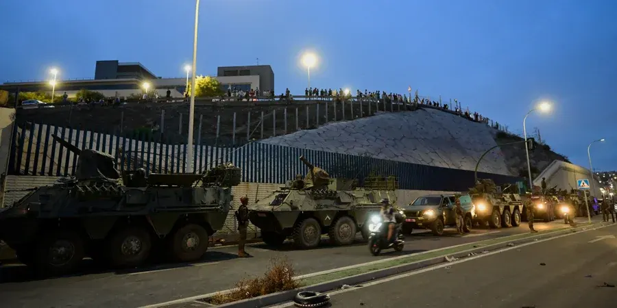 Іспанія відправляє військових до Сеути після прориву кордону мігрантами