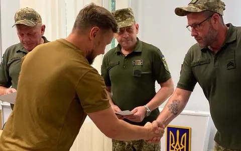 У Тернополі нагородили трьох військовослужбовців