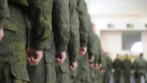 РФ планує мобілізувати 300 тисяч військових у 2026 та 300 тисяч у 2027 році
