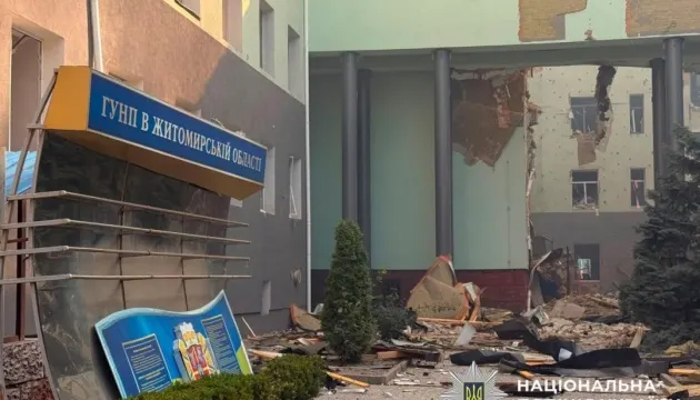 Атака на поліцію в Житомирі, обмін полоненими та новий міністр оборони