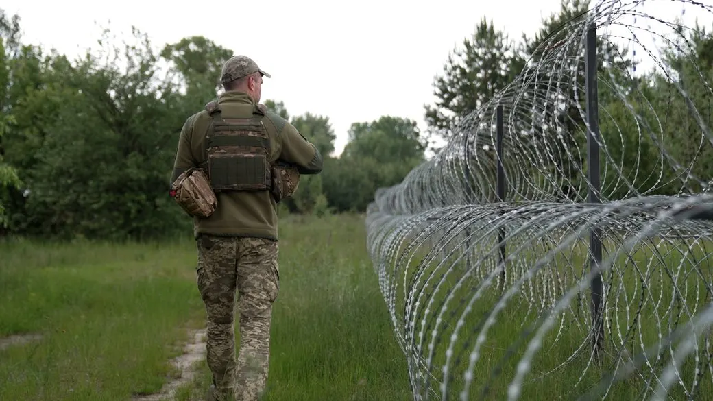 Кабмін запровадив спеціальний прикордонний режим у кілометровій зоні на кордоні з РФ та Білоруссю