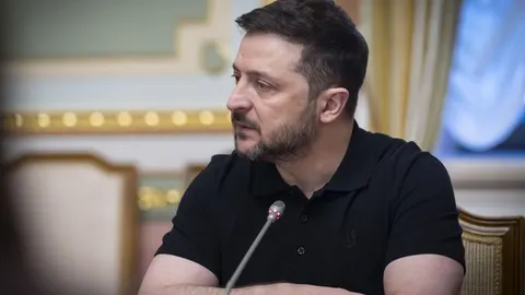 Зеленський: Силам оборони залишилось звільнити три села на Дніпропетровщині