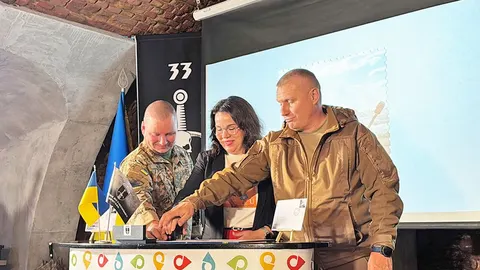У Харкові погасили марку, присвячену 33-й окремій механізованій бригаді