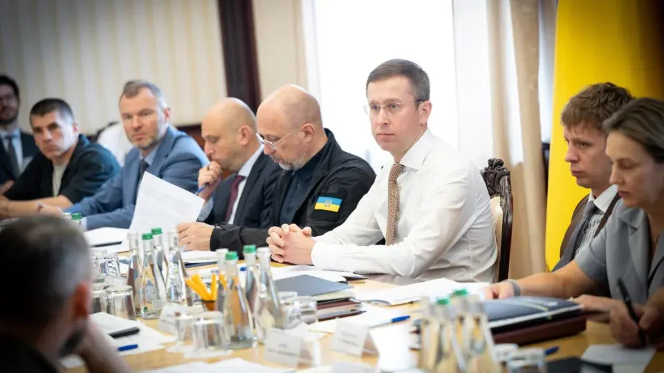 Уряд виділив 419 млн грн на зарплати військових адміністрацій у шести областях