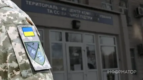 На Львівщині біля Стрийського РТЦК стався вибух: поранено військовослужбовця
