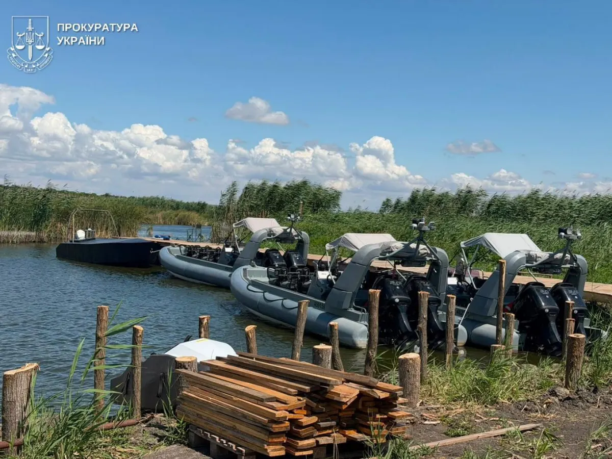 Командира військової частини на Одещині затримали за будівництво будинку підлеглими