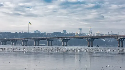 Росія може вдарити по мостах Києва — військовий про загрозу колапсу