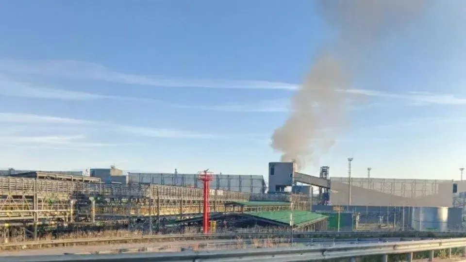 Генштаб підтвердив удар по комплексу «НОВАТЭК-Усть-Луга»: палають дві установки