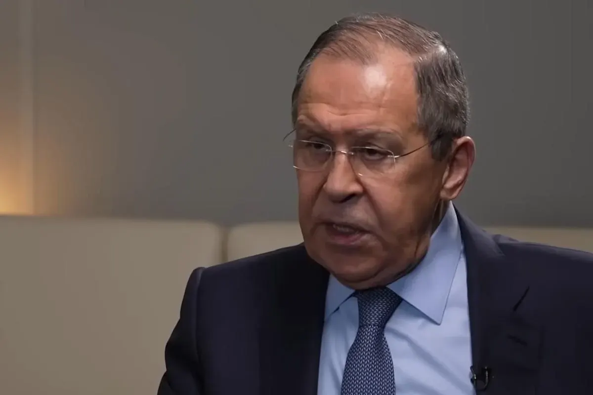 Лавров: РФ не погодиться на зупинку війни по лінії фронту