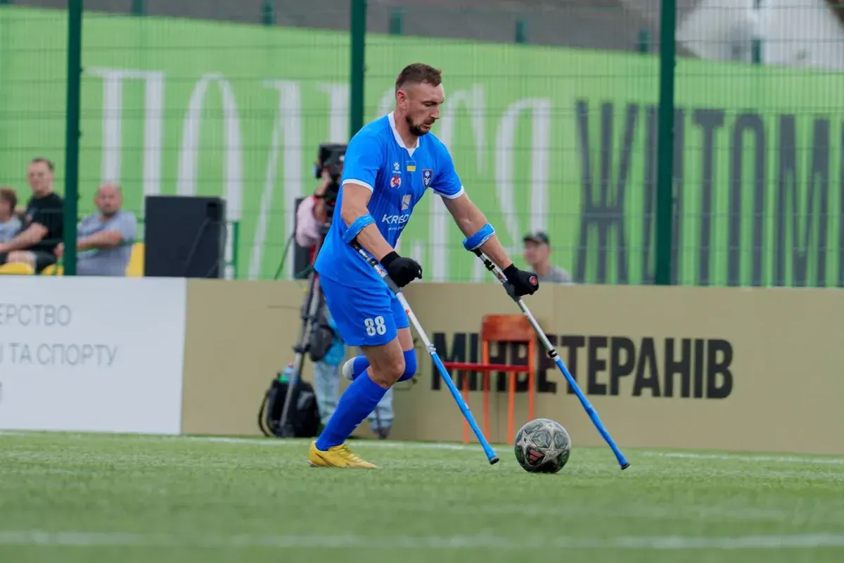 «Покрова АМП-2» зберегла лідерство в Першій лізі з ампфутболу