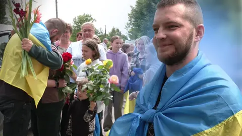 Звільнений з полону морпіх Олександр Курч повернувся на Рівненщину