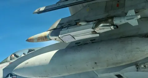 ЗСУ могли вперше застосувати нову ракету JDAM-LR: що відомо