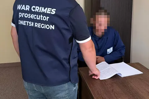 Російському штурмовику оголосили підозру за розстріл полоненого на Покровському