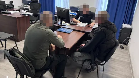 ДБР повідомило про підозру двом військовим на Рівненщині через боєприпаси та втр