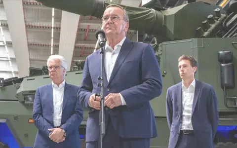 Пісторіус міг підтвердити передачу Україні гаубиць RCH-155