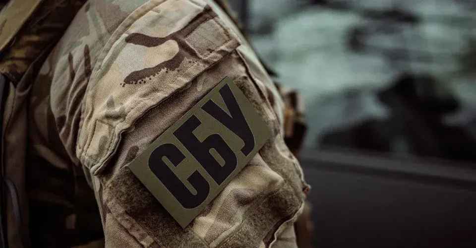 Стрілянина в Києві: поранені військові ГУР під час обшуку СБУ