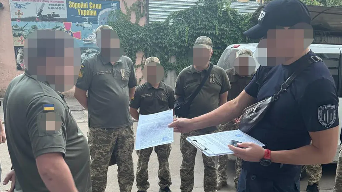 ДБР: 10 військових ТЦК на Одещині підозрюють у 15 епізодах насильства