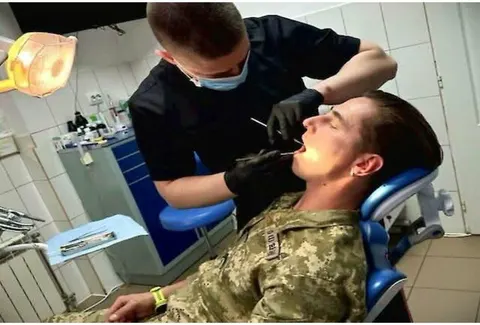 Ветерани та військові можуть безкоштовно лікувати зуби у Рівненському госпіталі