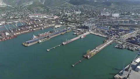 Удар по базі РФ у Новоросійську: «Паляниці», «Нептуни» та морські дрони