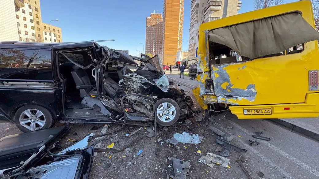 Справу військового за смертельну ДТП з маршруткою в Одесі скерували до суду