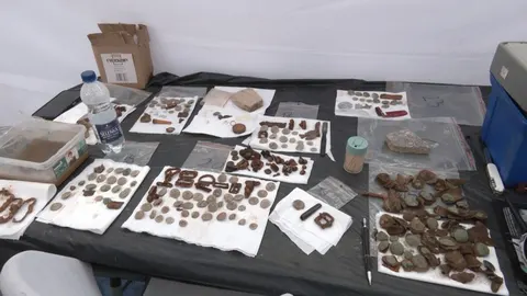 У Львові ексгумували останки 33 військових, які загинули у 1939 році