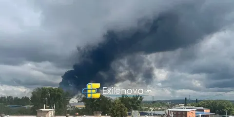 Сили оборони вночі уразили Енгельс, Саратовський НПЗ та нафтобазу