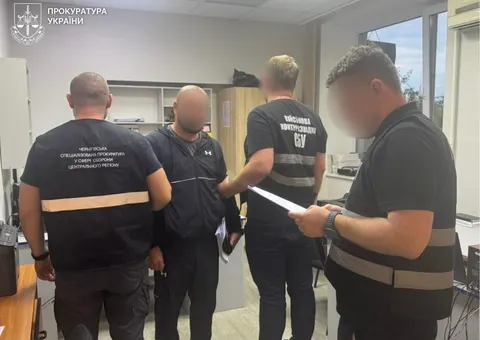 На Чернігівщині начальнику ТЦК та СП повідомили про підозру через неправдиві дан