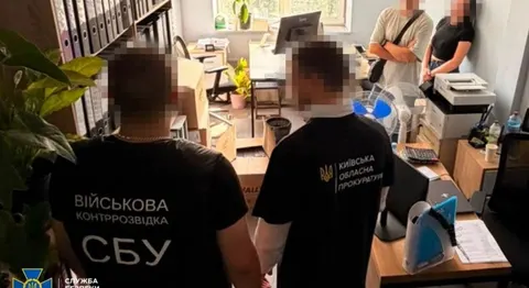 Понад 80 млн збитків: затримано постачальників ліків для ЗСУ