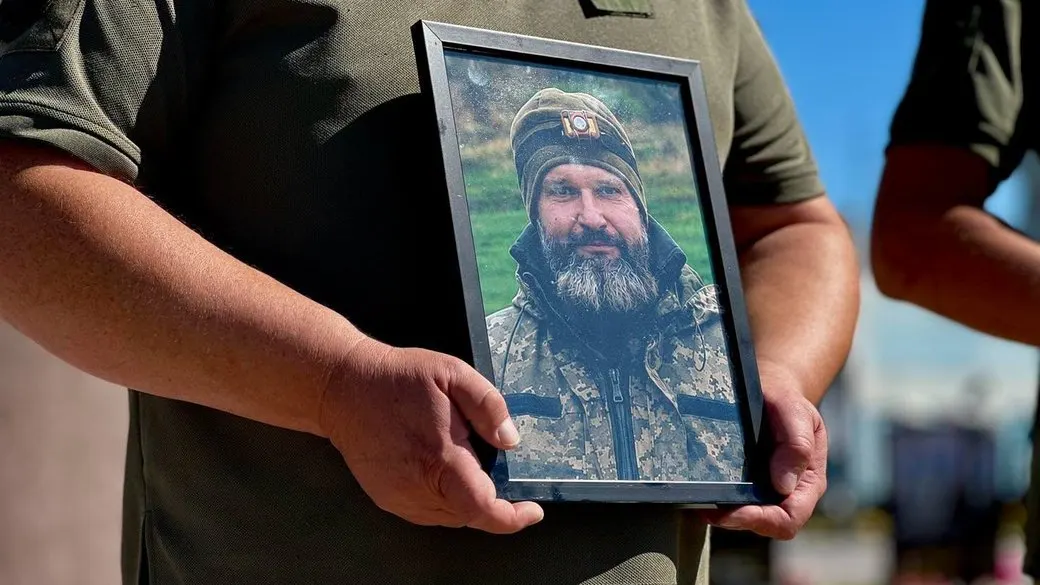У Рівному попрощалися із загиблим на Запоріжжі солдатом Титом Шишковським