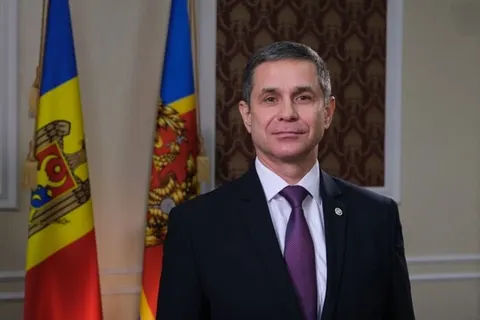 Міністр оборони Молдови відмовився відповідати російською