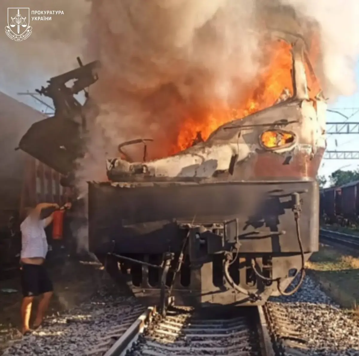 На Одещині завершили евакуацію атакованого РФ потяга, двоє залізничників загинули