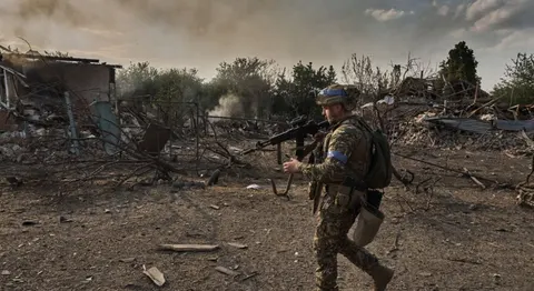 Генштаб: за добу 38 боїв на Покровському напрямку, 100 авіаударів РФ