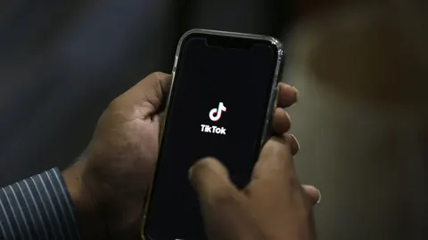 Дніпрянина підозрюють у зйомках позицій ЗСУ для TikTok