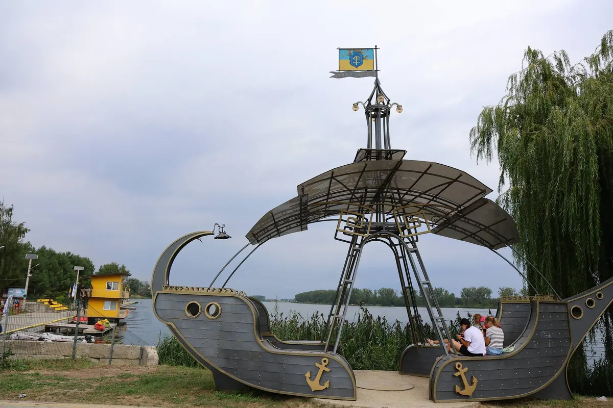 У Добротворі реконструюють веслувальну базу: що облаштують