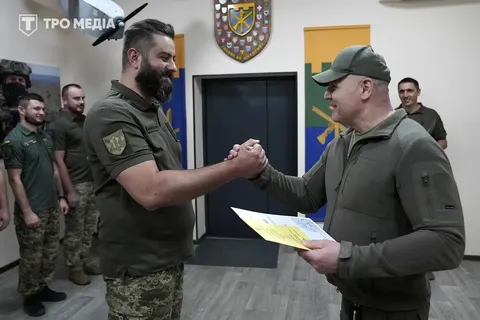 Дев'ять офіцерів Сил ТрО завершили збори для кандидатів у командири бригад